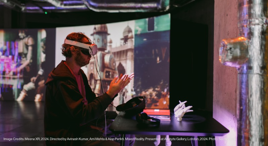 ENTER THE ART: HOW IMMERSIVE TECH IS REDRAWING THE GALLERY WALLS